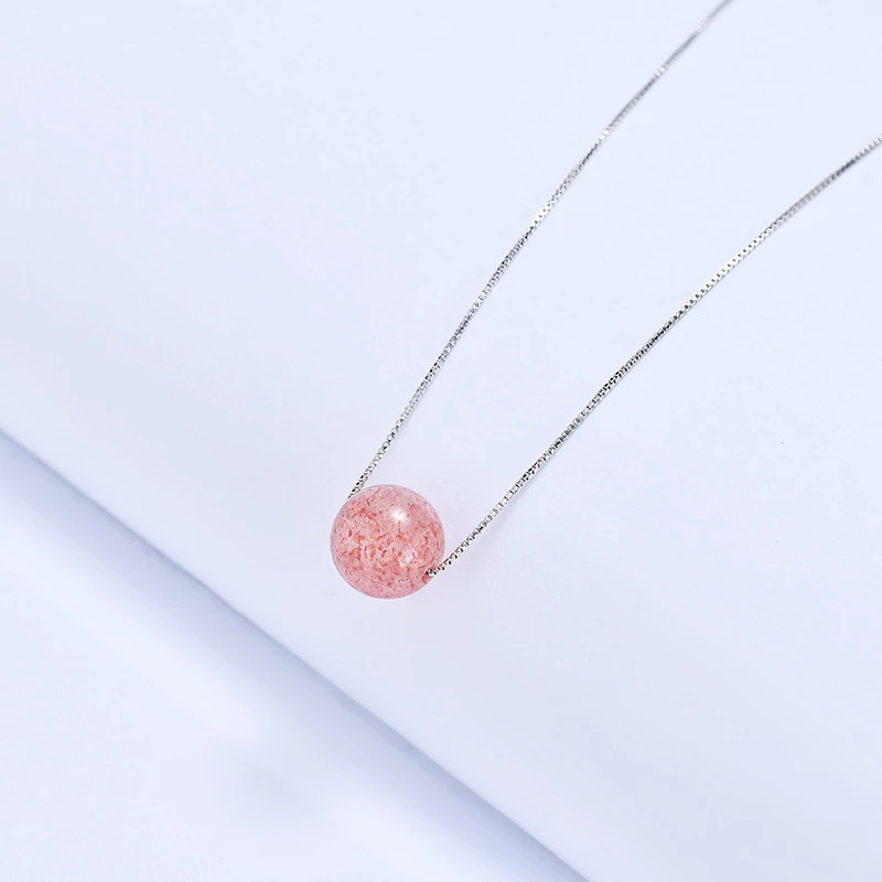 【鎖骨鏈】草莓晶項鍊
